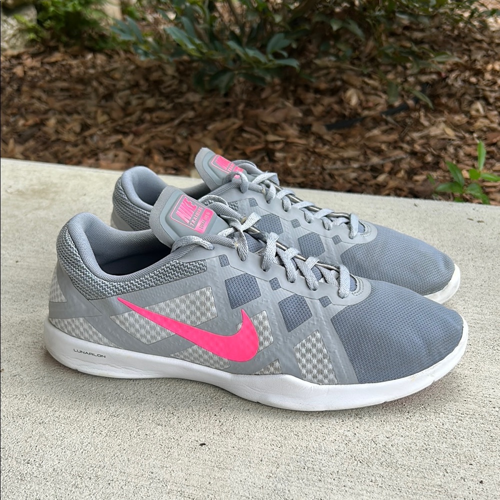 Vintage NIKE Lunar Lux TR Fitsole Women’s Athletic Shoes